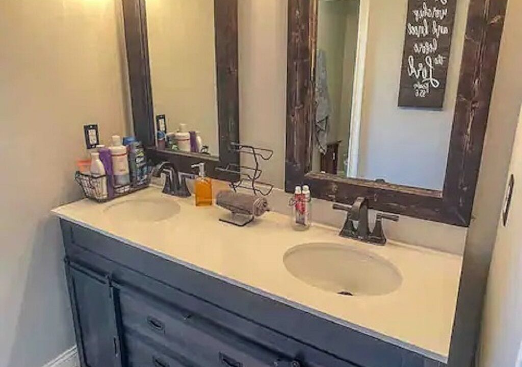 Photo of Bathroom in Templeton