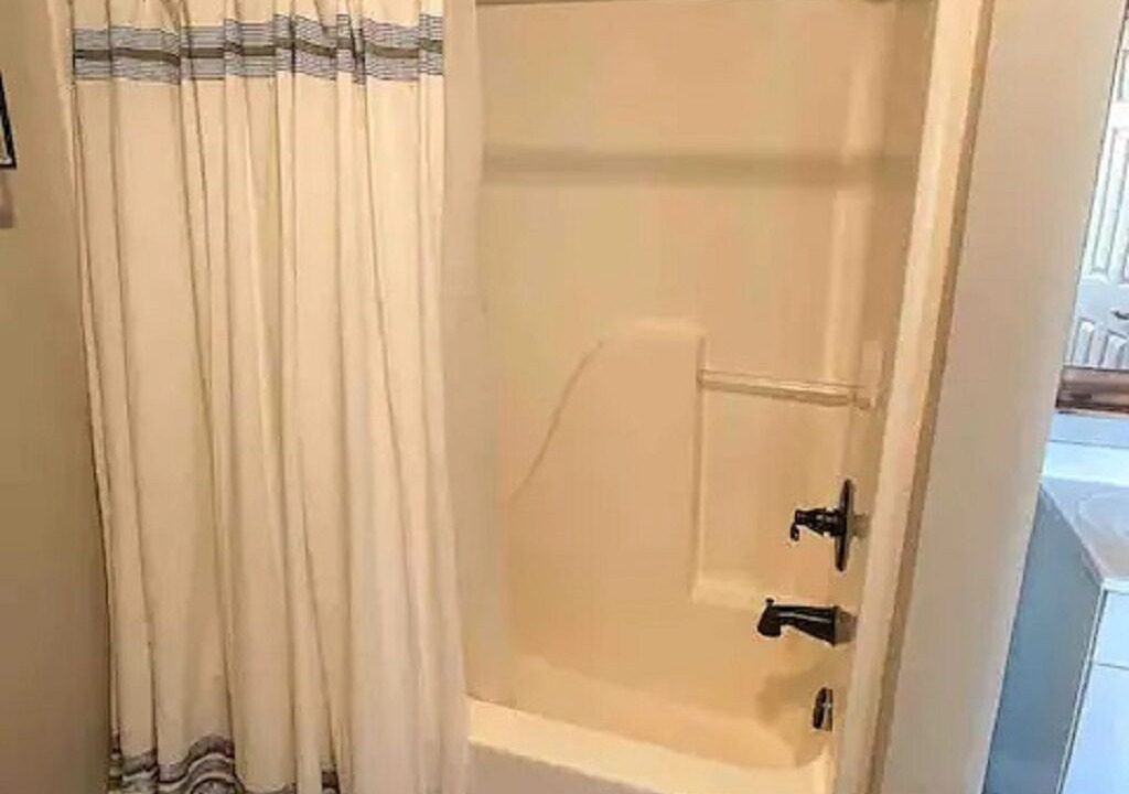 Photo of Bathroom in Templeton