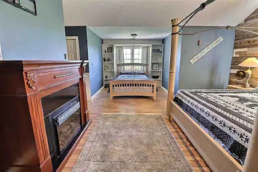 Photo of Bedroom in Templeton