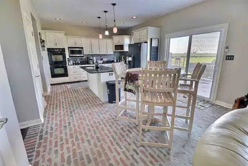 Photo of Kitchen in Templeton
