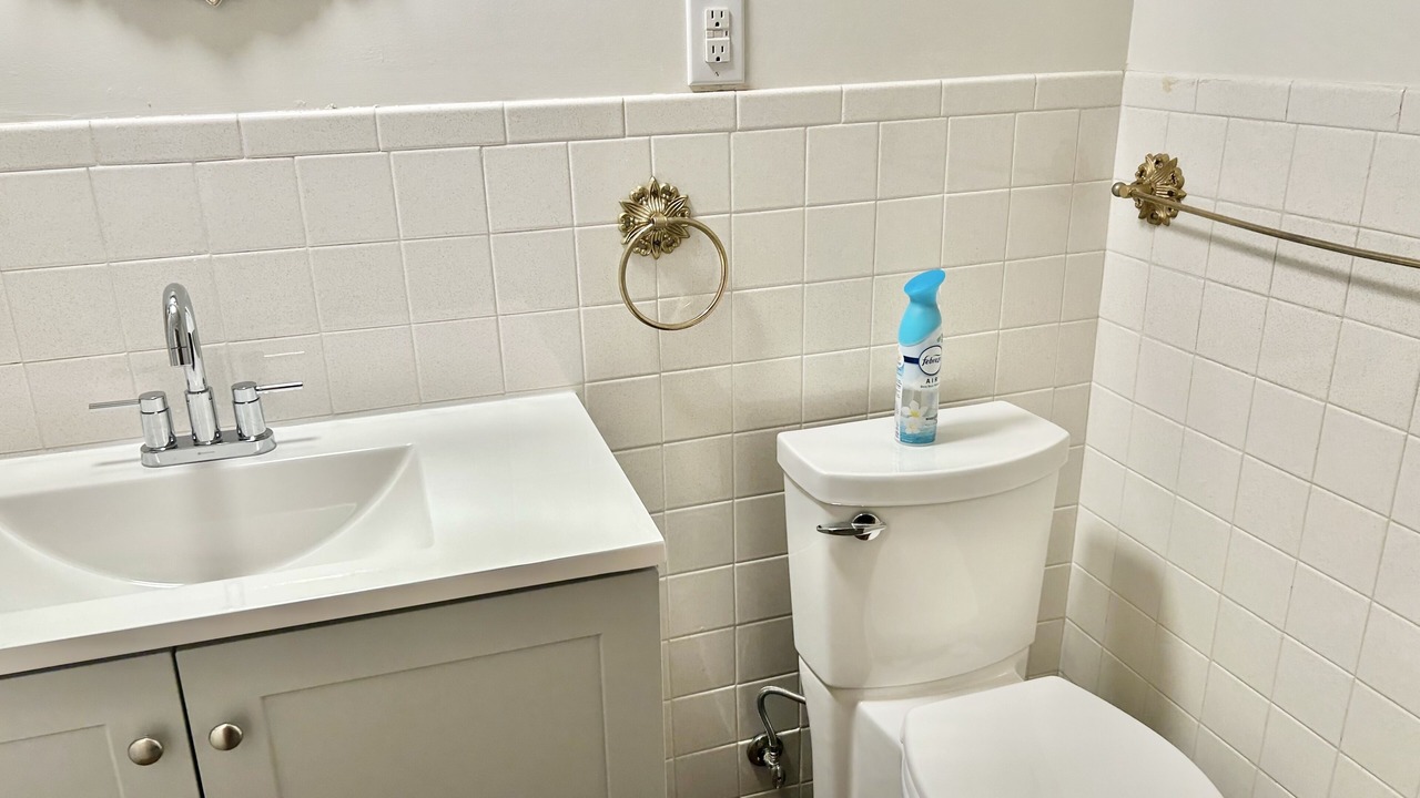 Photo of Bathroom in Monroeville