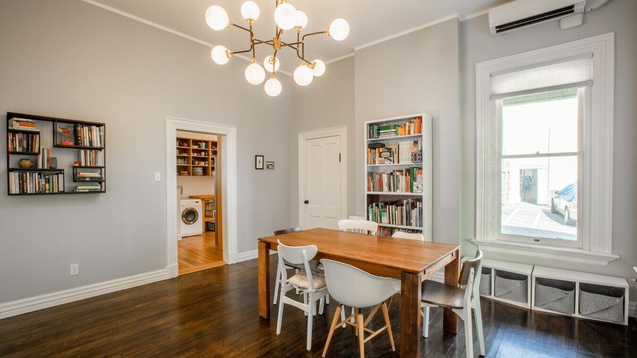 Photo of Livingroom in Lower Avenues