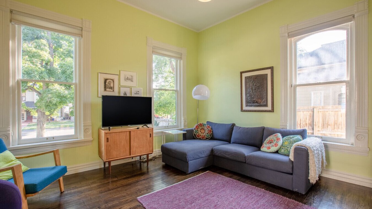 Photo of Livingroom in Lower Avenues