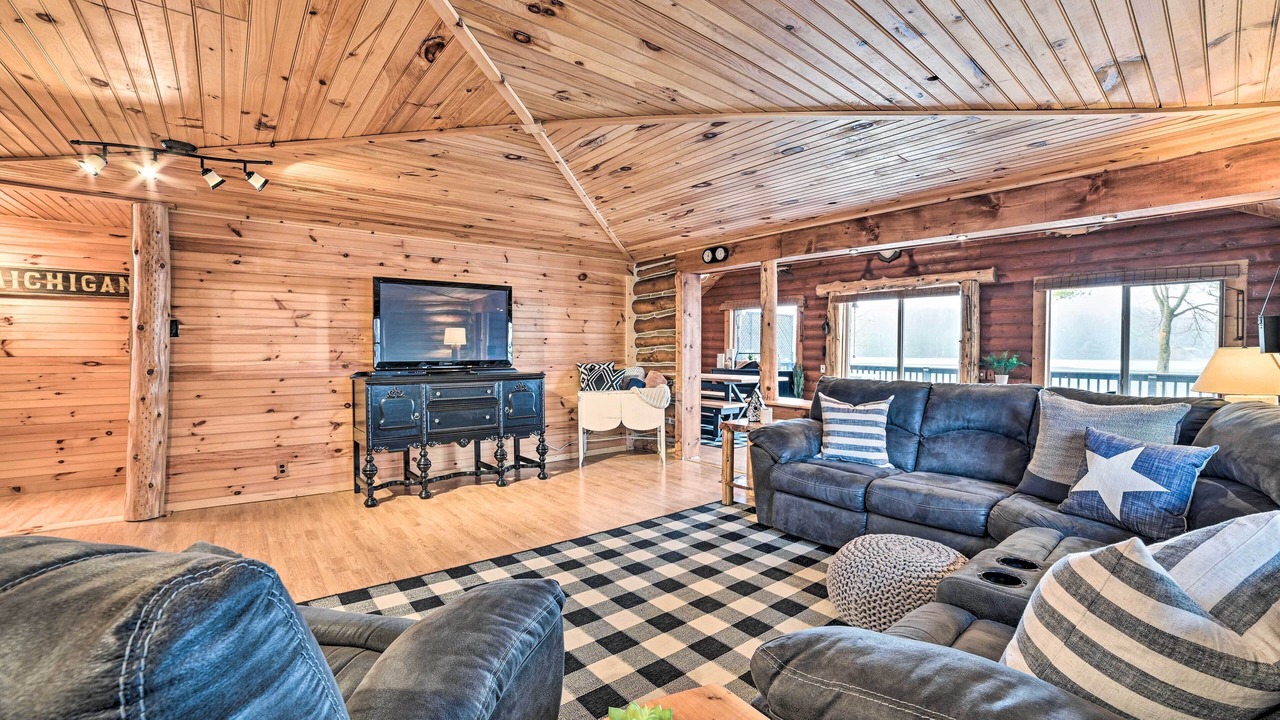 Photo of Livingroom in Tustin