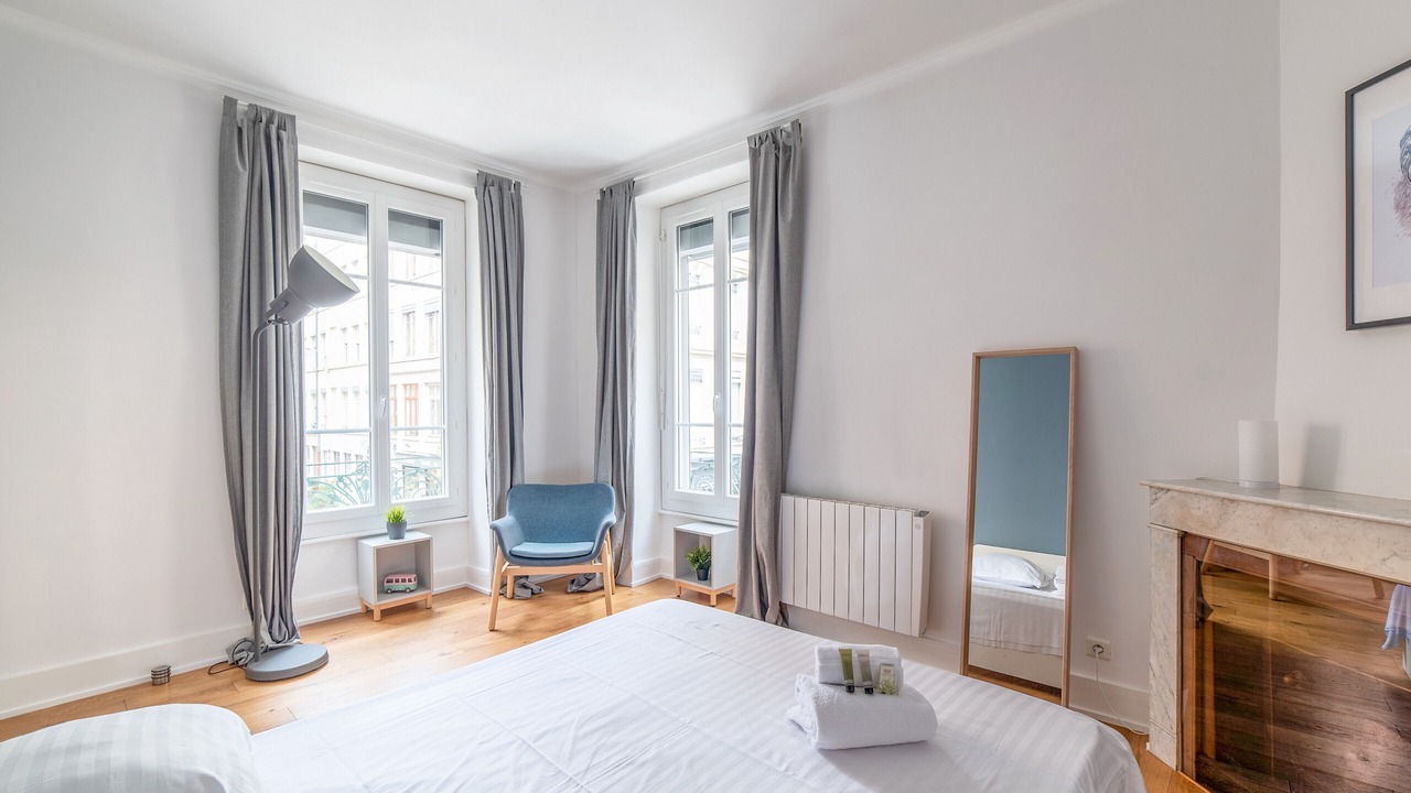 Photo of Bedroom in Jules Ferry - Recamier
