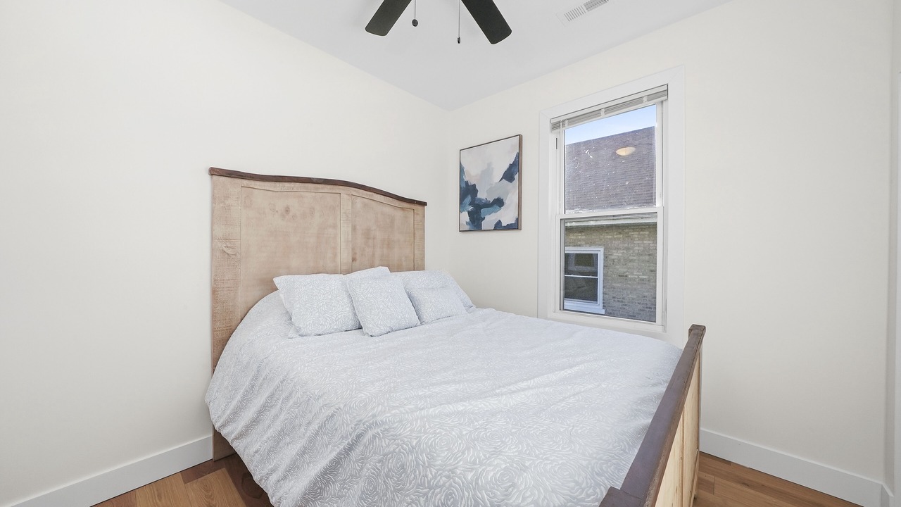 Photo of Bedroom in Forest Park