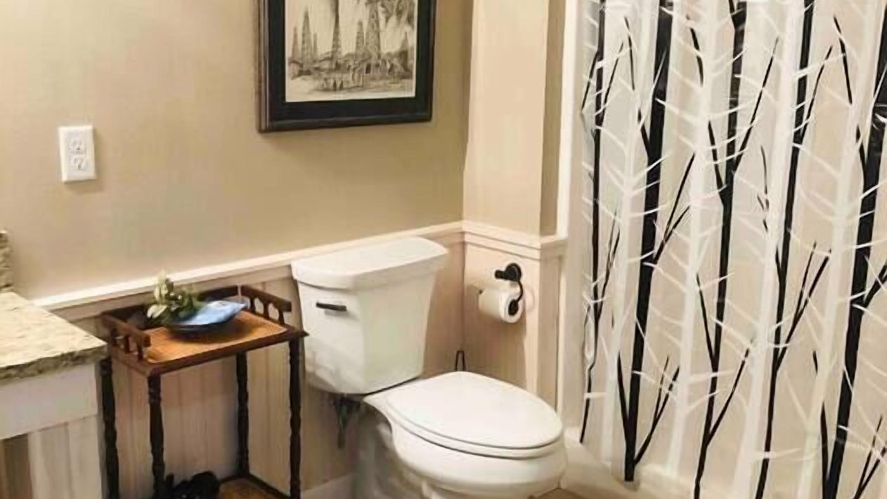 Photo of Bathroom in Pawhuska