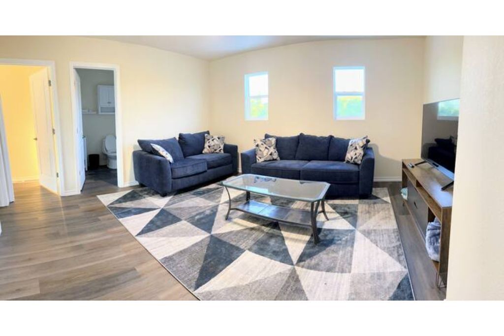 Photo of Livingroom in Rogers