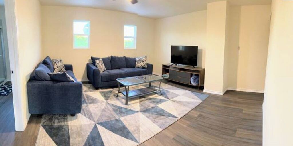 Photo of Livingroom in Rogers