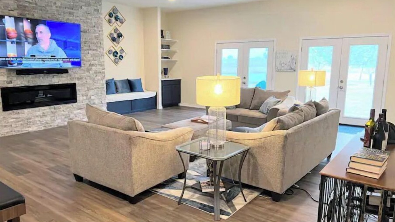 Photo of Livingroom in Rogers