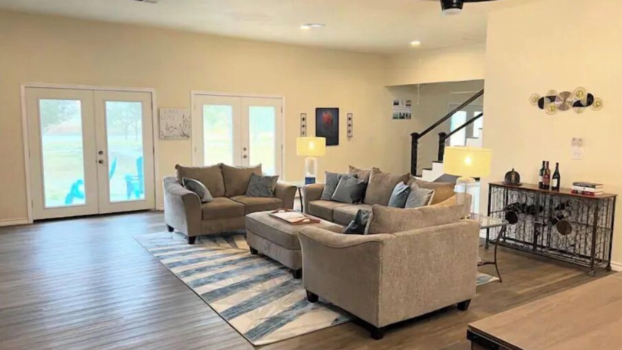 Photo of Livingroom in Rogers