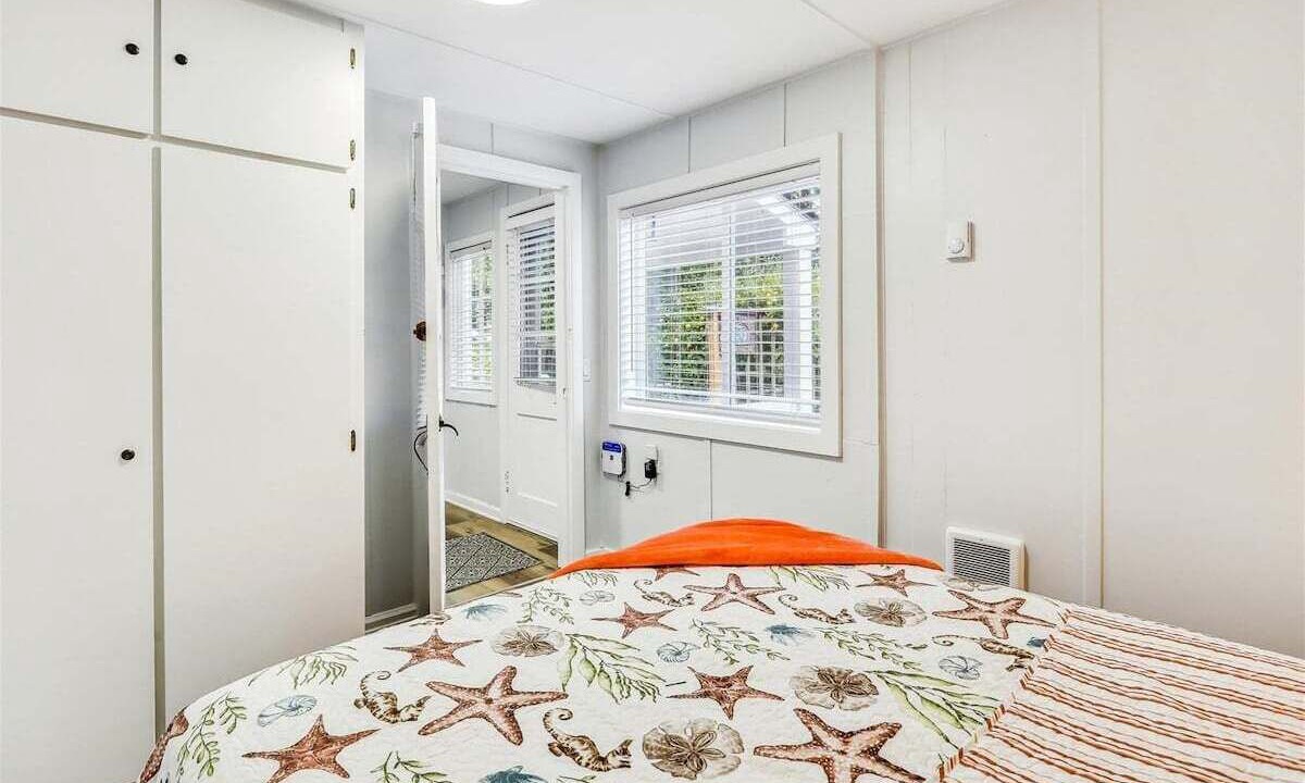 Photo of Others in Cannon Beach