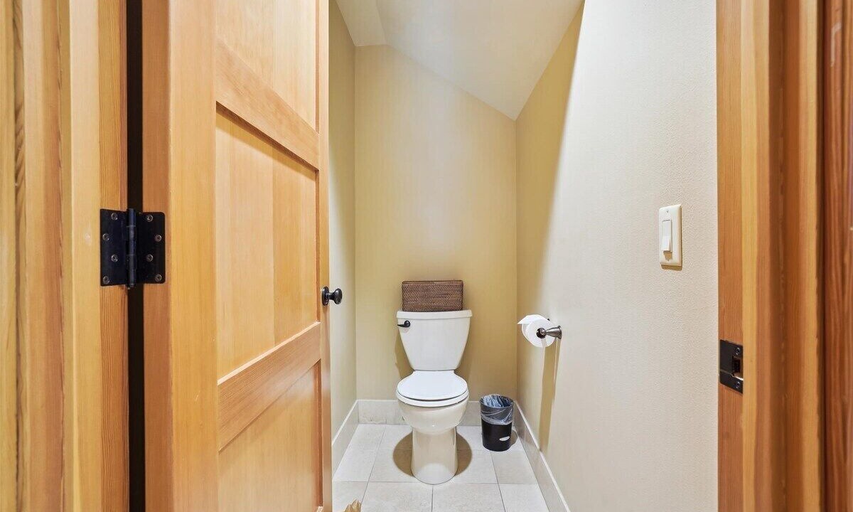 Photo of Bathroom in Tolovana Park