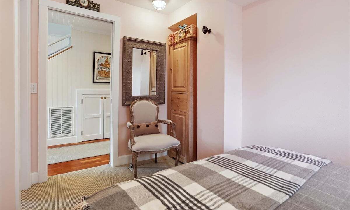 Photo of Others in Cannon Beach