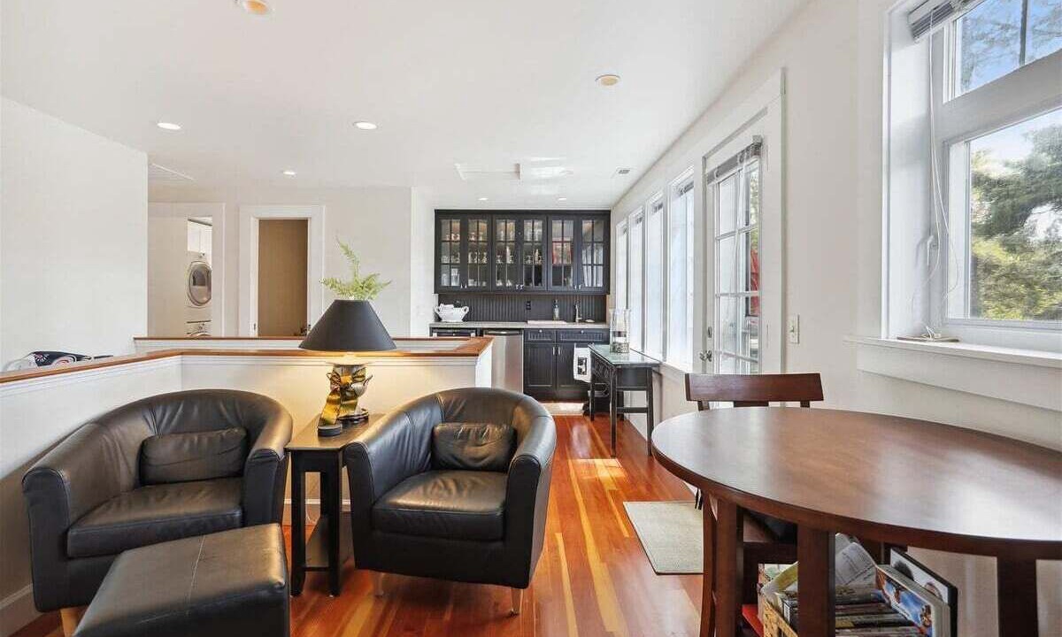 Photo of Others in Cannon Beach