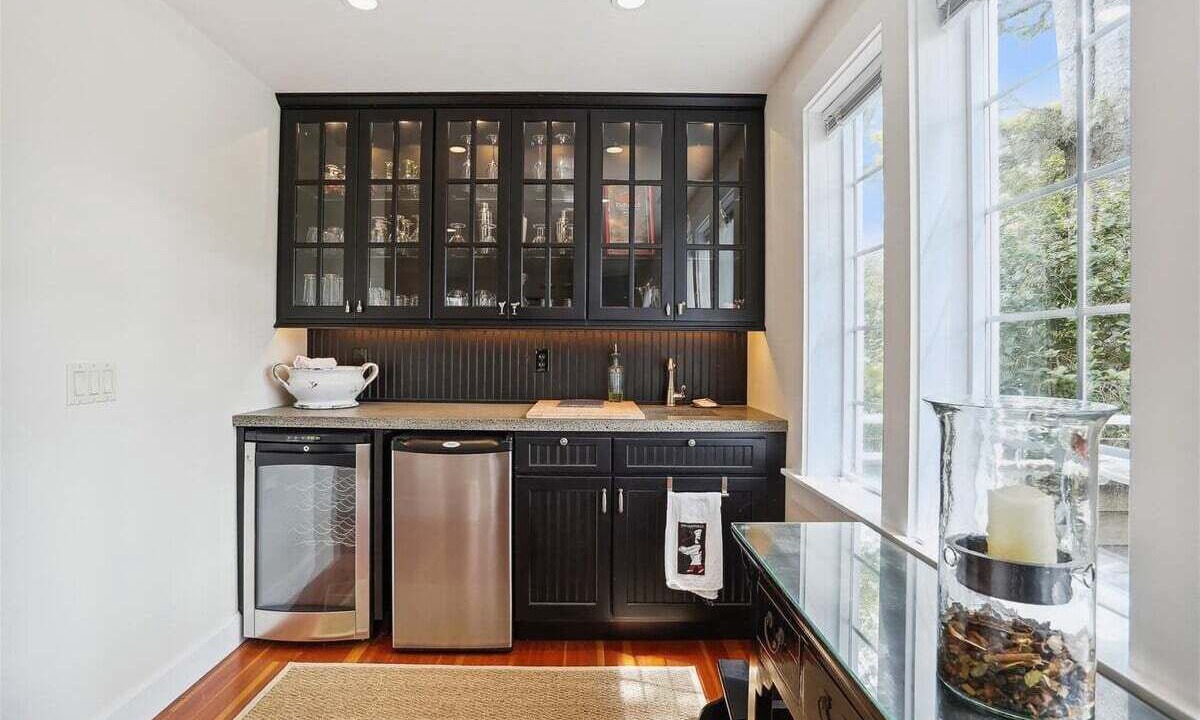 Photo of Others in Cannon Beach