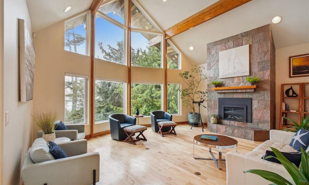 Photo of Others in Arch Cape