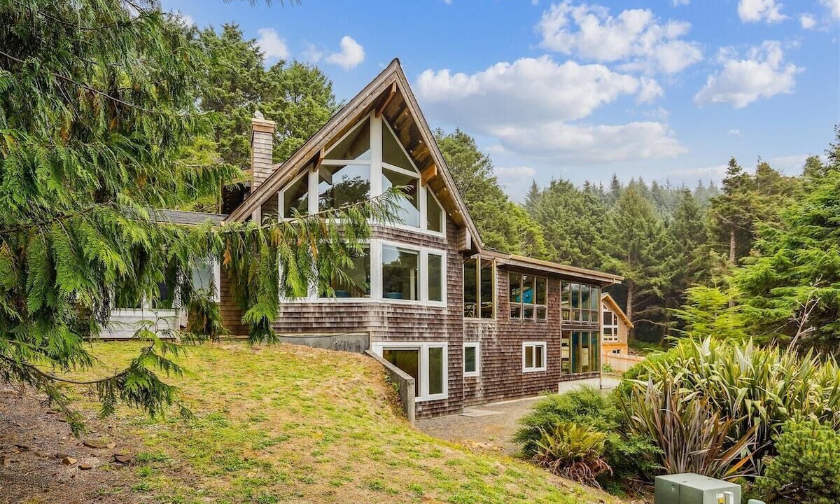 Photo of Outdoor in Arch Cape