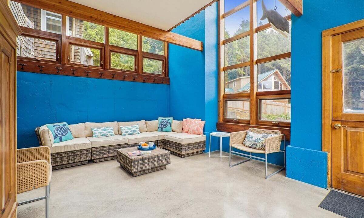 Photo of Others in Arch Cape