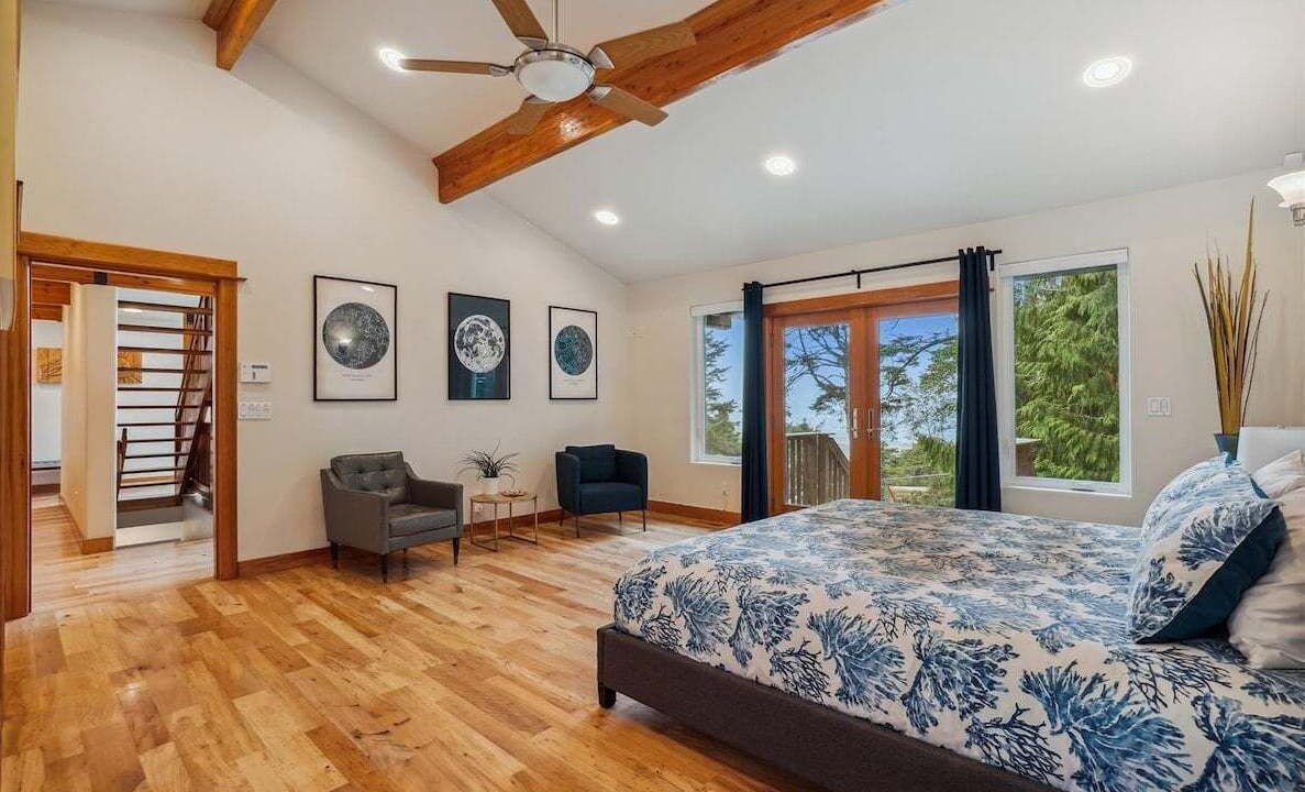 Photo of Others in Arch Cape