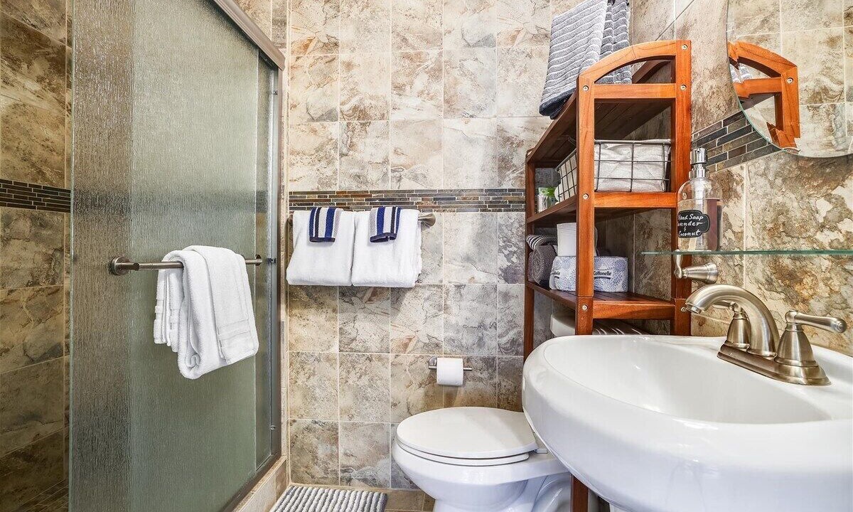 Photo of Bathroom in Tolovana Park