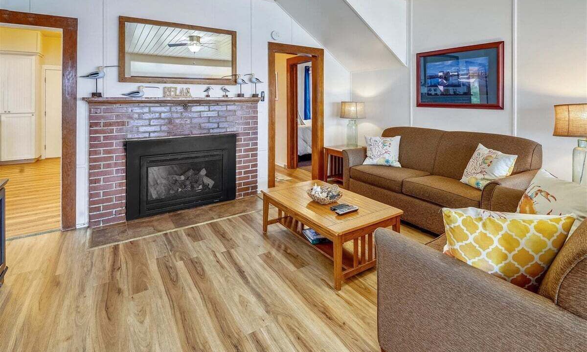 Photo of Bedroom in Downtown Cannon Beach