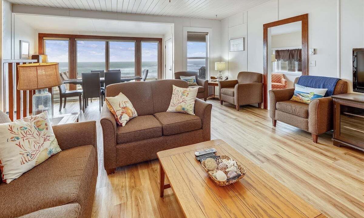 Photo of Bedroom in Downtown Cannon Beach