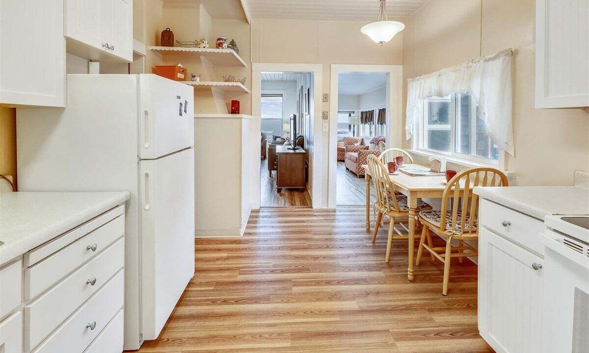 Photo of Others in Downtown Cannon Beach