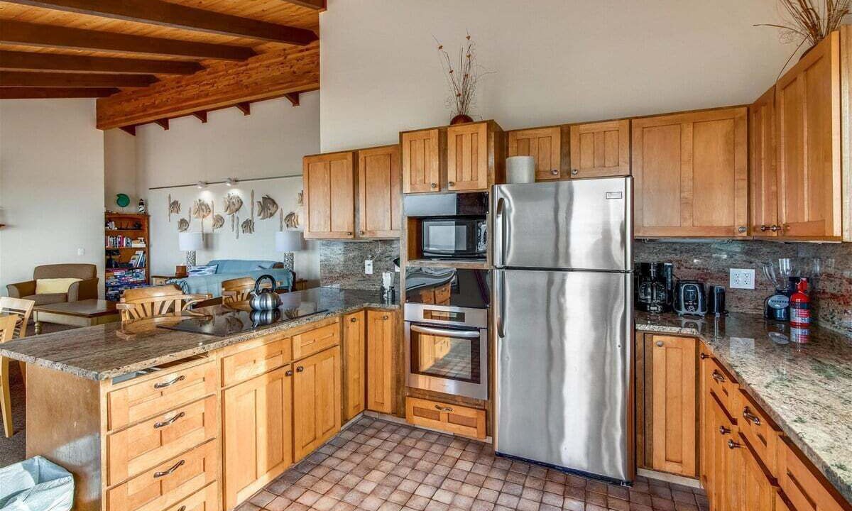 Photo of Others in Downtown Cannon Beach