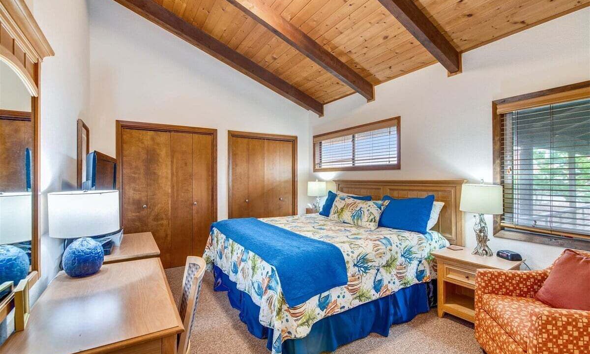 Photo of Others in Downtown Cannon Beach