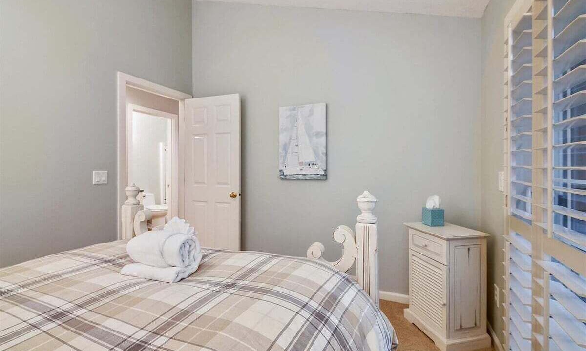 Photo of Others in Downtown Cannon Beach