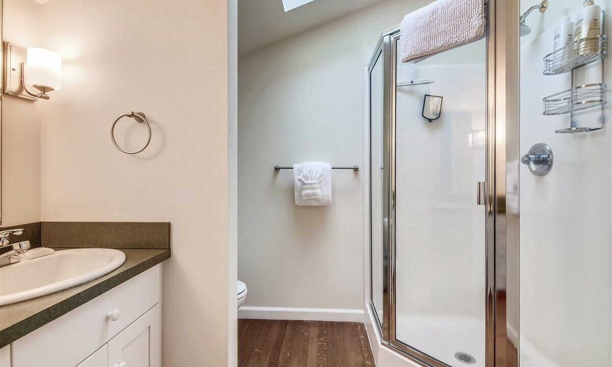 Photo of Bathroom in Downtown Cannon Beach