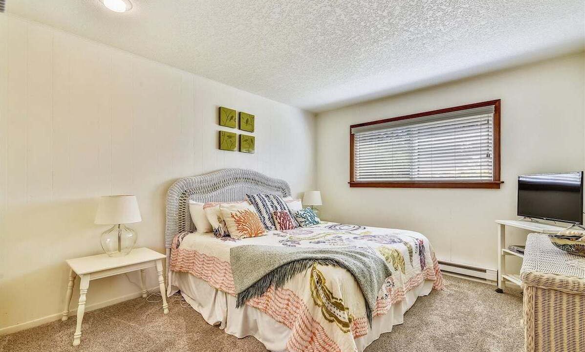 Photo of Others in Arch Cape