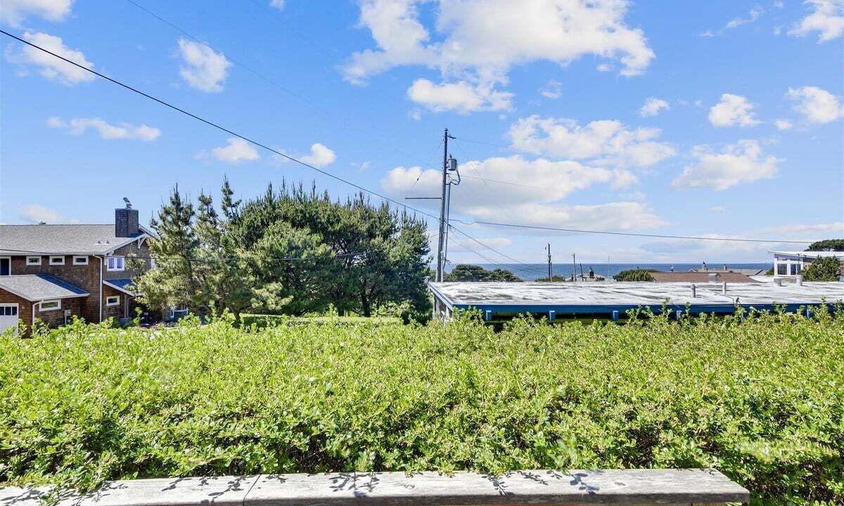 Photo of Others in Arch Cape