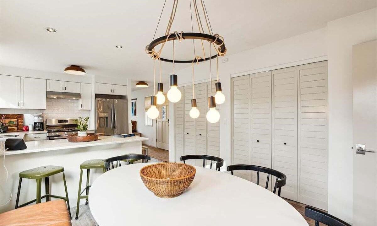 Photo of Others in Downtown Cannon Beach