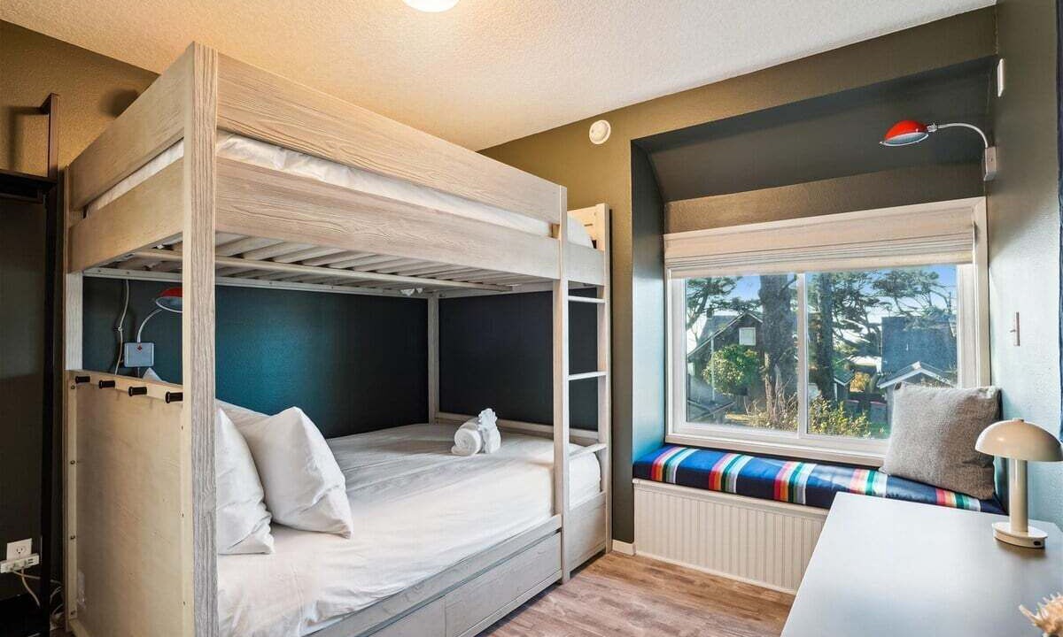 Photo of Bedroom in Downtown Cannon Beach