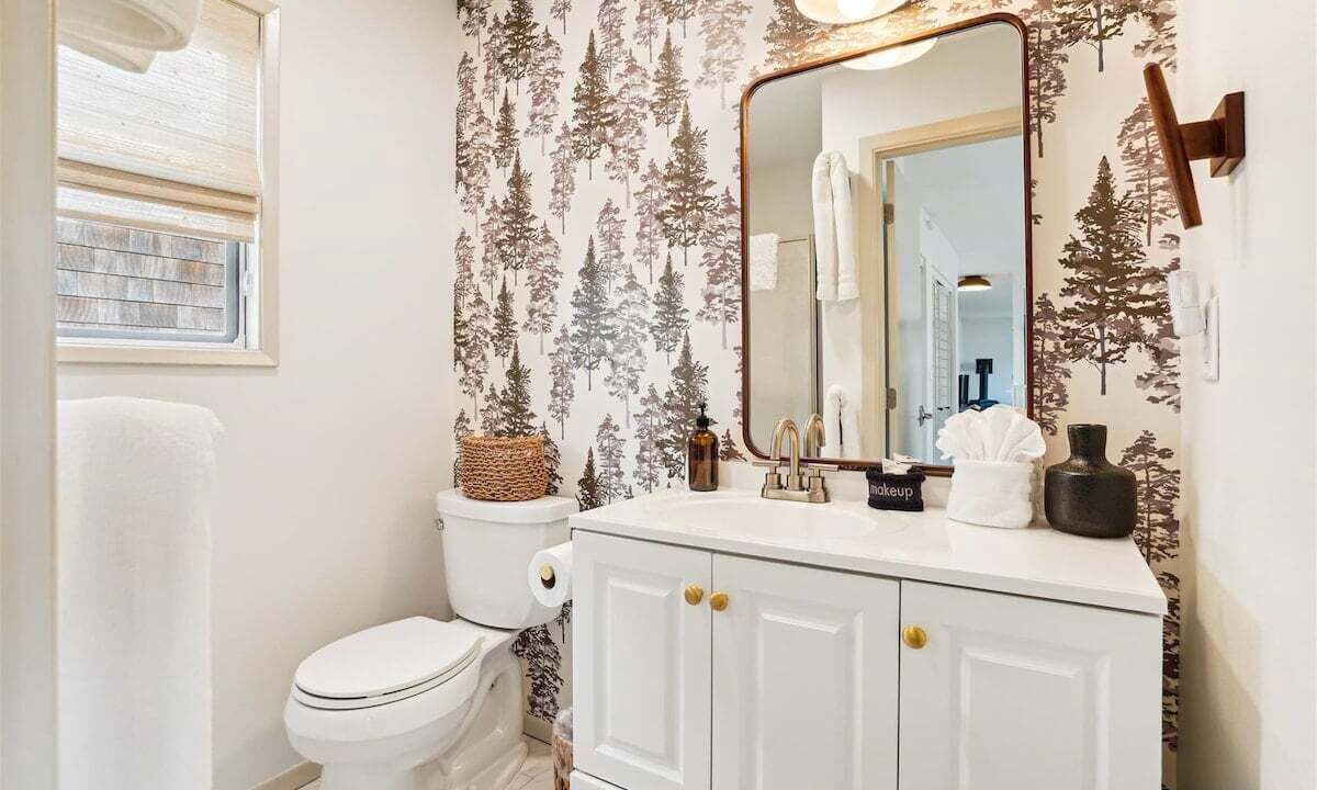 Photo of Bathroom in Downtown Cannon Beach