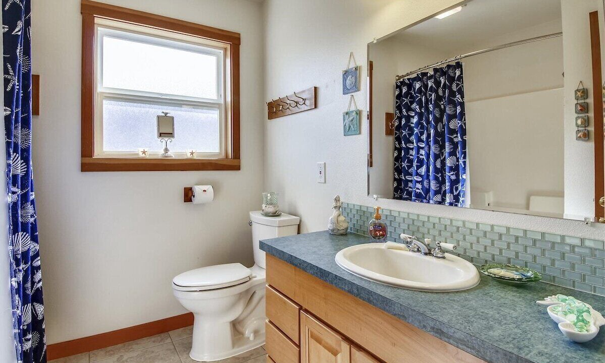 Photo of Bathroom in Downtown Cannon Beach
