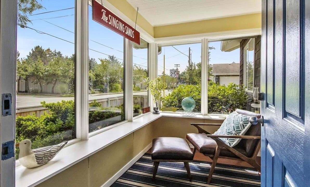 Photo of Others in Downtown Cannon Beach