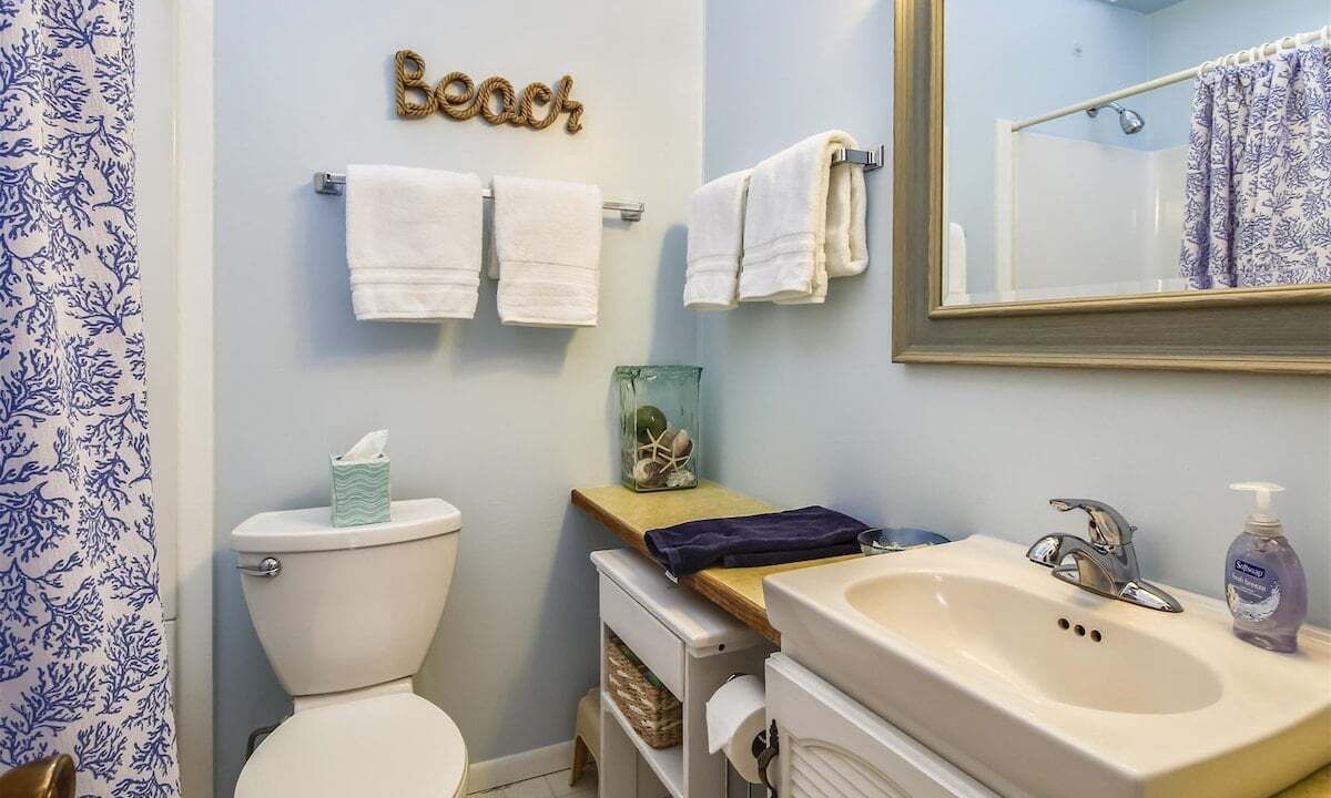 Photo of Bathroom in Downtown Cannon Beach