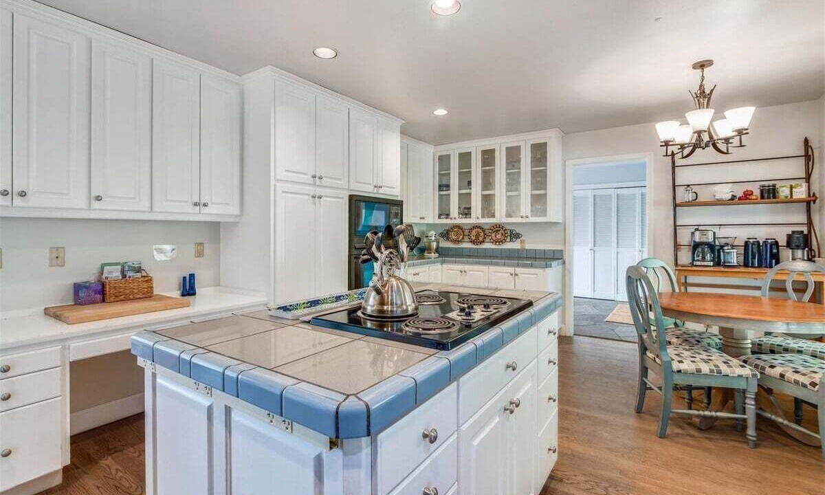 Photo of Others in Cannon Beach