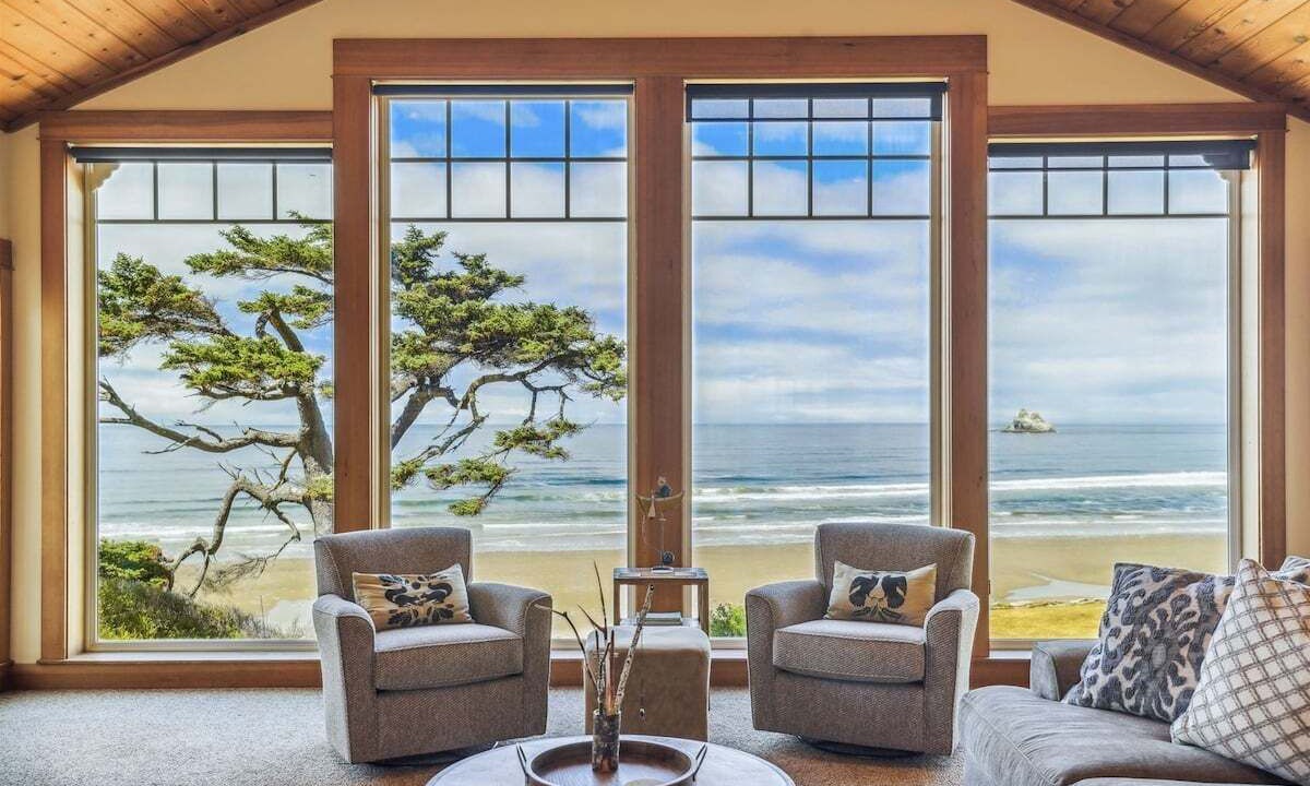 Photo of Bedroom in Arch Cape