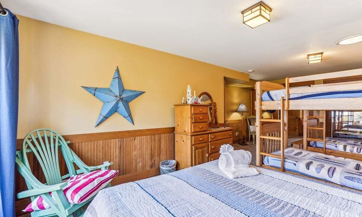 Photo of Others in Arch Cape