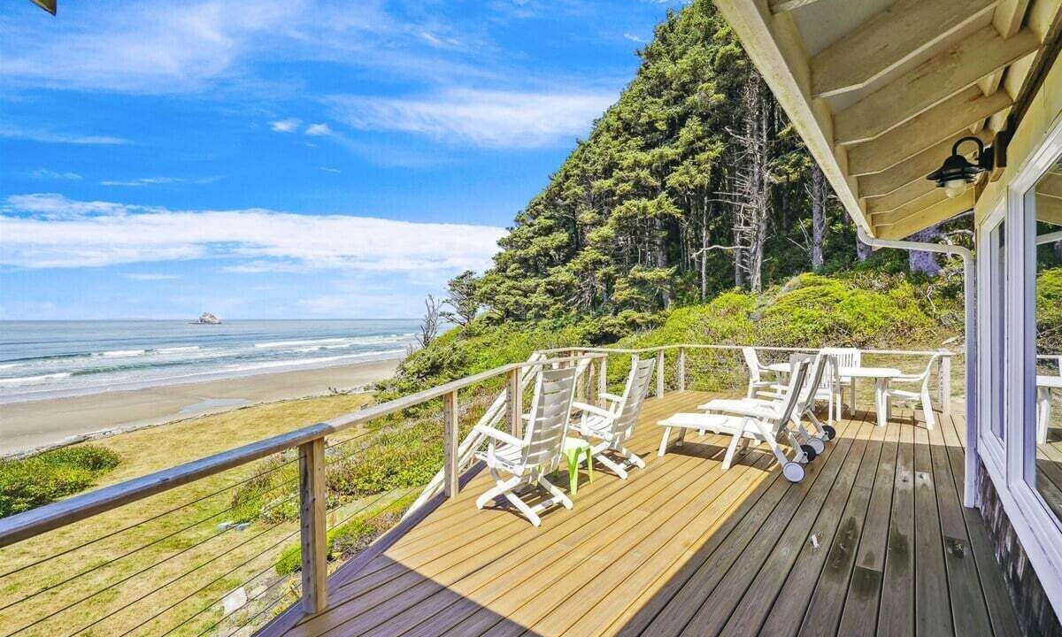 Photo of Others in Arch Cape