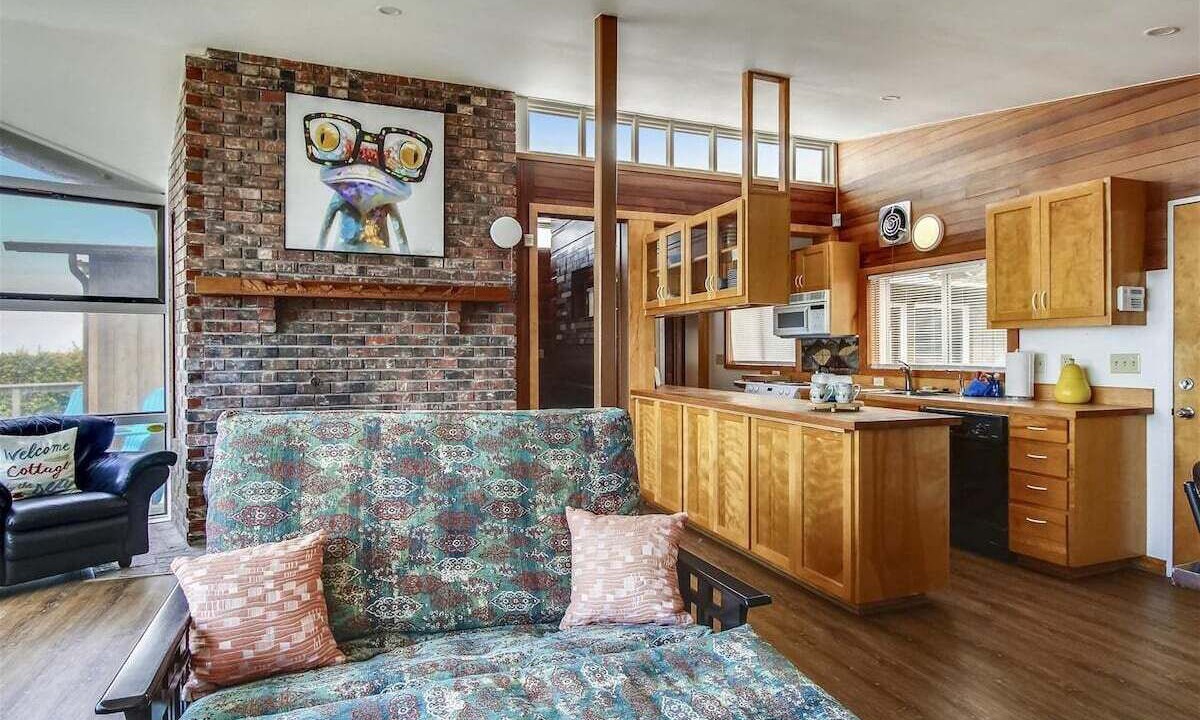 Photo of Bedroom in Arch Cape