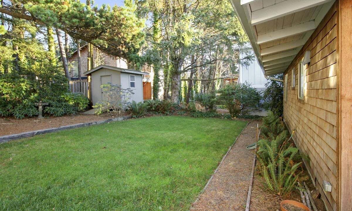 Photo of Others in Arch Cape