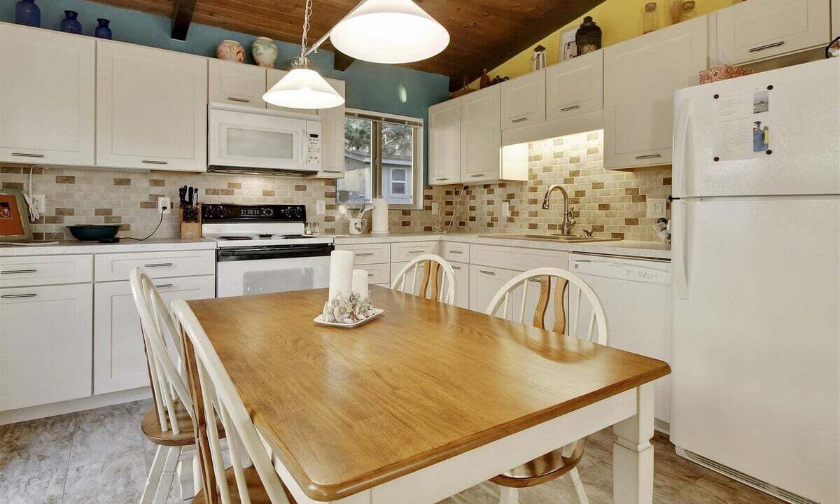 Photo of Others in Arch Cape