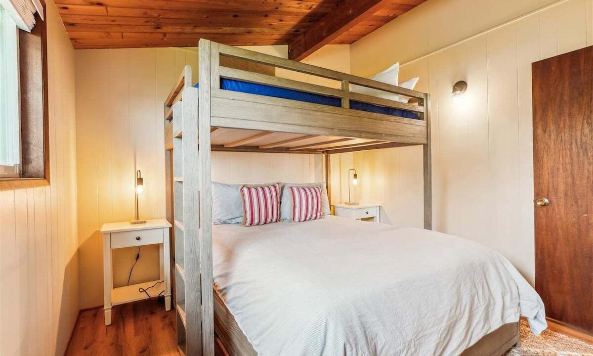 Photo of Others in Arch Cape