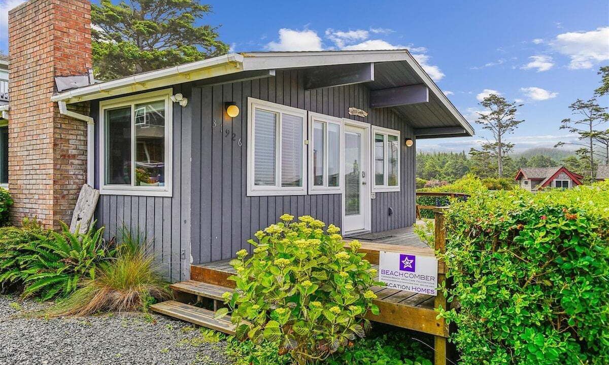 Photo of Others in Arch Cape