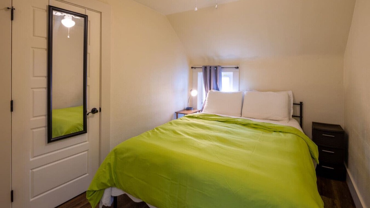 Photo of Bedroom in Market District